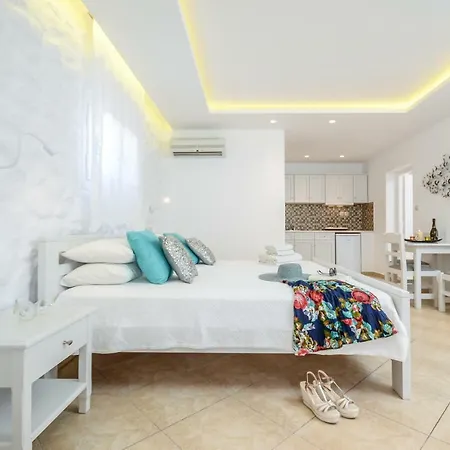 夏日回忆一室公寓酒店 *