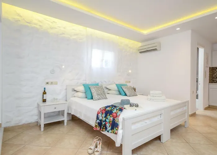 Apartment Summer Memories